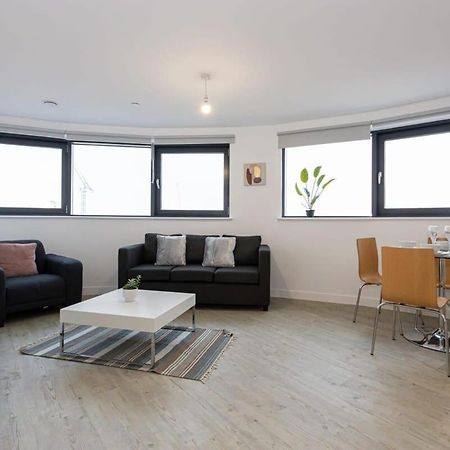Stunning 2 Bed Apartment In Salford Amazing Views Manchester Zewnętrze zdjęcie
