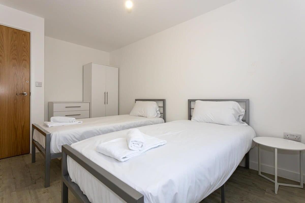 Stunning 2 Bed Apartment In Salford Amazing Views Manchester Zewnętrze zdjęcie