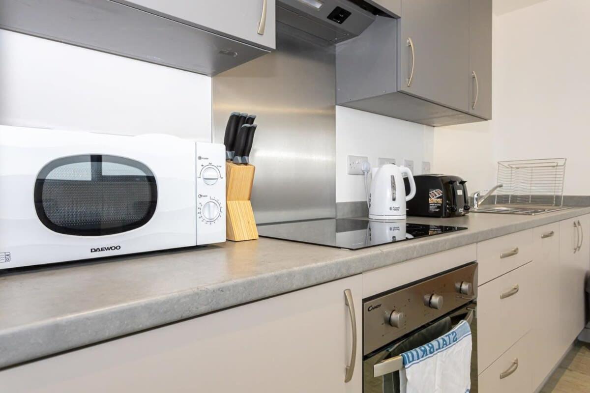 Stunning 2 Bed Apartment In Salford Amazing Views Manchester Zewnętrze zdjęcie